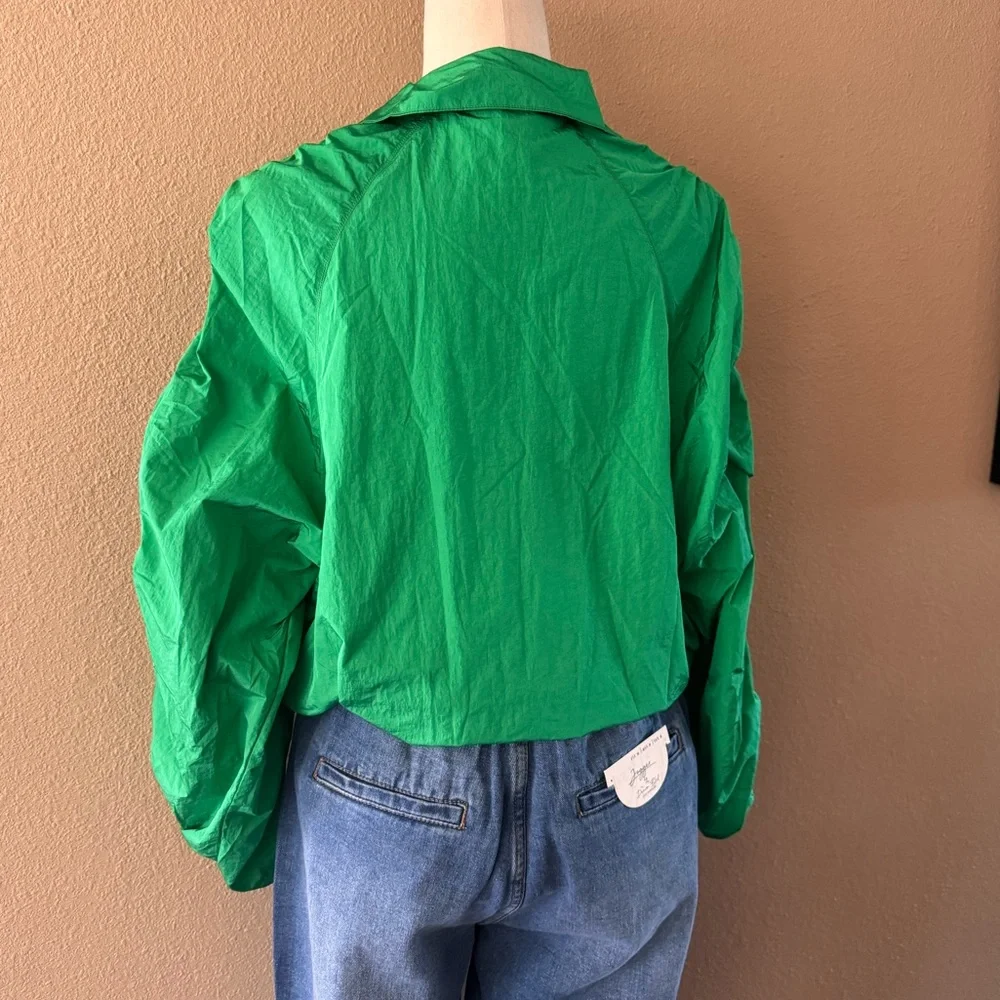 Women's Green Windbreaker Jacket - Picture 6 of 9